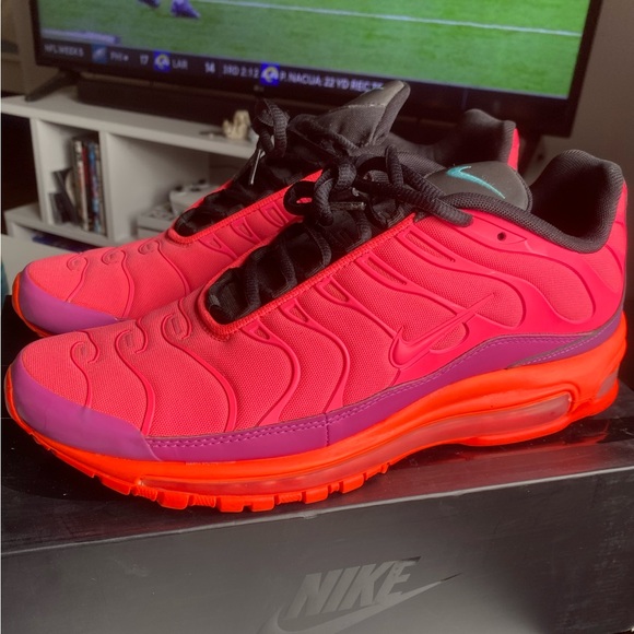 🔥Nike AirMax 97 Plus 10.5🔥 - Picture 2 of 8